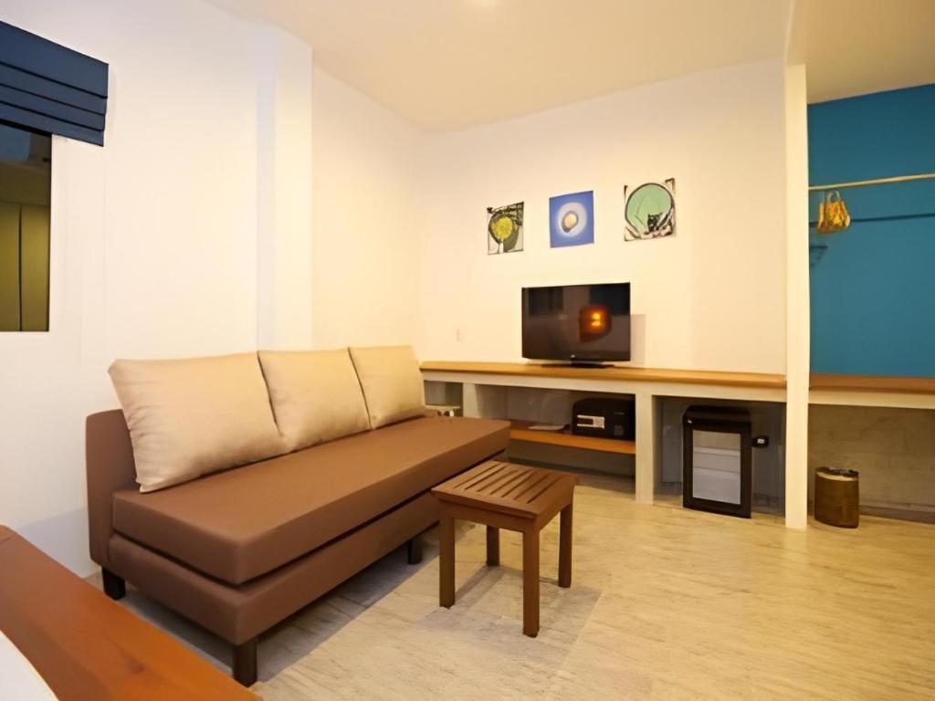 Thalassa 3*