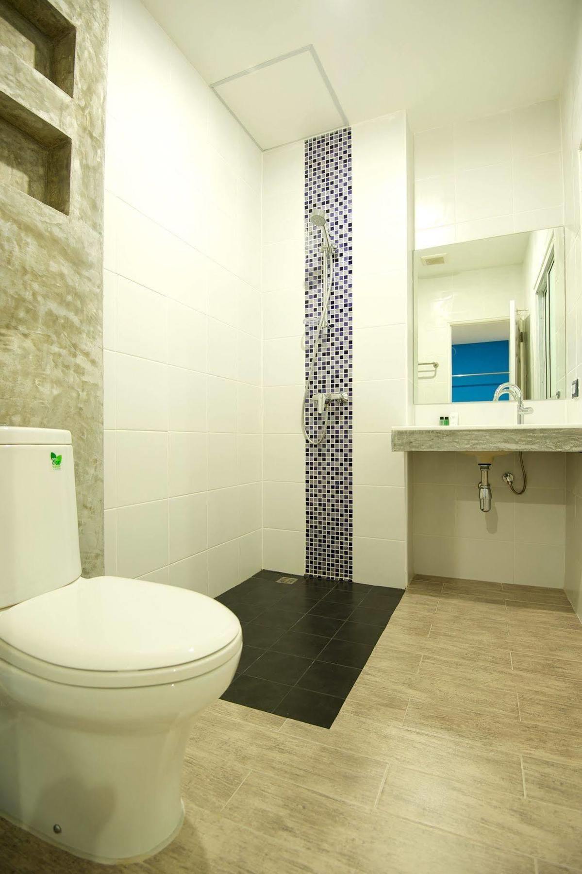 Отель Thalassa 3*